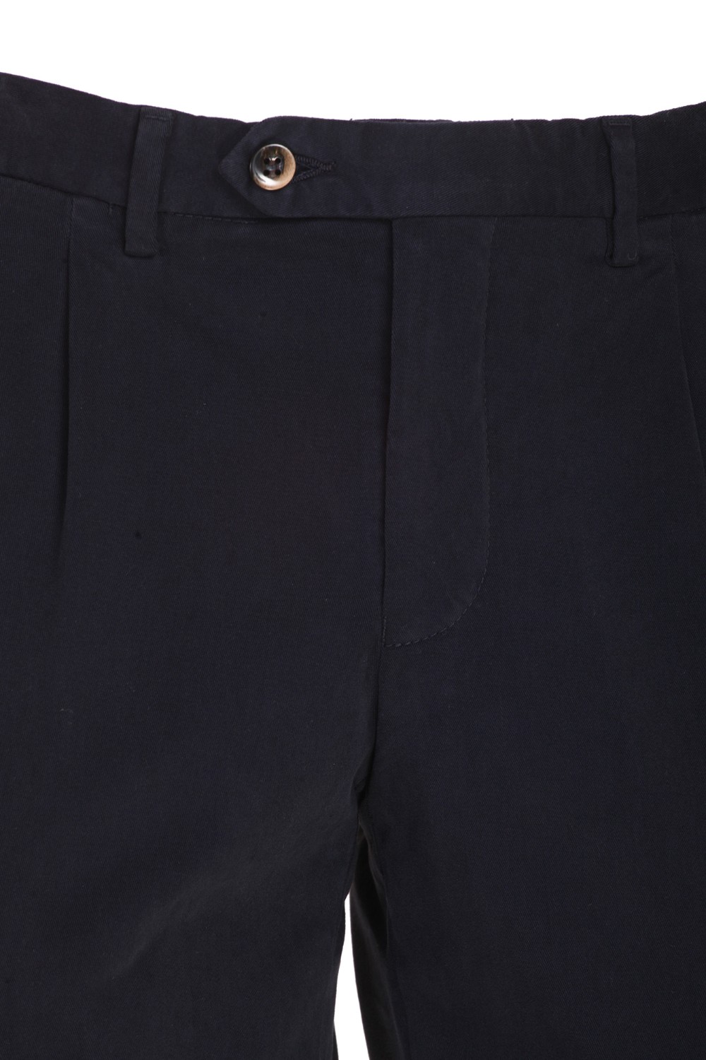 shop GERMANO Saldi Pantalone: Germano pantalone con pinces.
Chiusura con bottoni e cerniera.
Tasche laterali.
Tasche posteriori a filo.
Vestibilità regolare.
Composizione: 69% Modal 28% Cotone 3% Elastan.
Fabbricato in Italia.. 78G 7911-0201 number 7120538